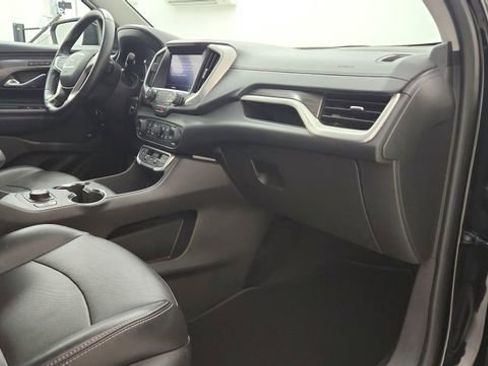 Used 2024 GMC Terrain SLT FWD image 21