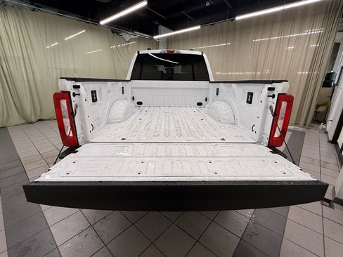 Used 2024 Ford F350 XLT AWD/4WD image 16