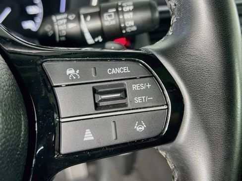 Used 2024 Honda Pilot Touring image 18