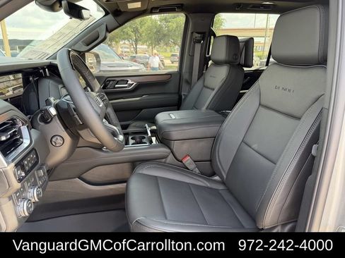 New 2026 GMC Yukon Denali w/ Denali Reserve Package AWD/4WD image 23