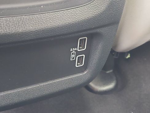 Certified 2023 Honda Passport EX-L image 21