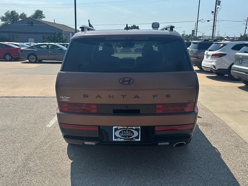 Used 2025 Hyundai Santa Fe Calligraphy AWD/4WD image 5