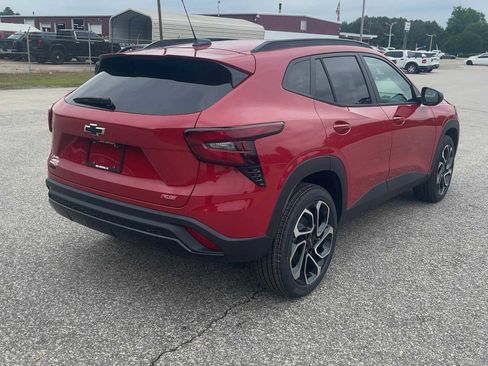 New 2026 Chevrolet Trax RS w/ Driver Confidence Package FWD image 6