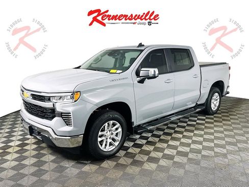 Used 2024 Chevrolet Silverado 1500 LT w/ Max Trailering Package image 3