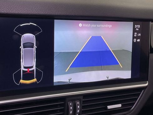 Certified 2023 Porsche Cayenne AWD/4WD image 31