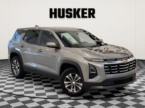 Certified 2025 Chevrolet Equinox LT AWD/4WD image 1