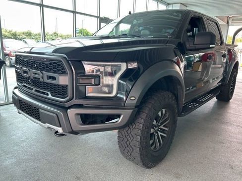Used 2019 Ford F150 Raptor w/ Equipment Group 801A Mid AWD/4WD image 3