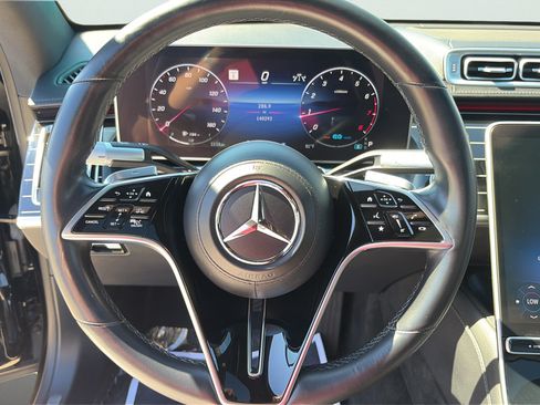 Used 2021 Mercedes-Benz S 580 4MATIC Sedan image 11