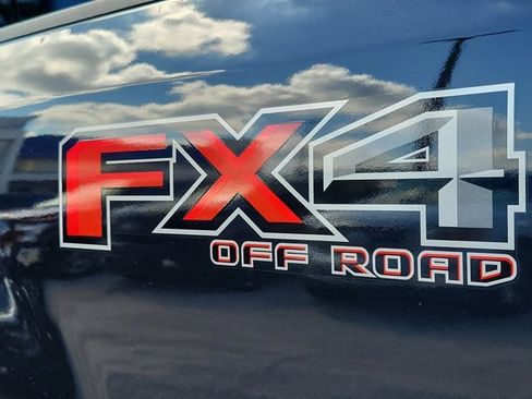 Used 2022 Ford F250 Lariat w/ Lariat Ultimate Package image 13