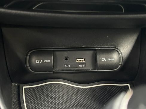 Used 2015 Kia Soul ! w/ Sun & Sound Package FWD image 22