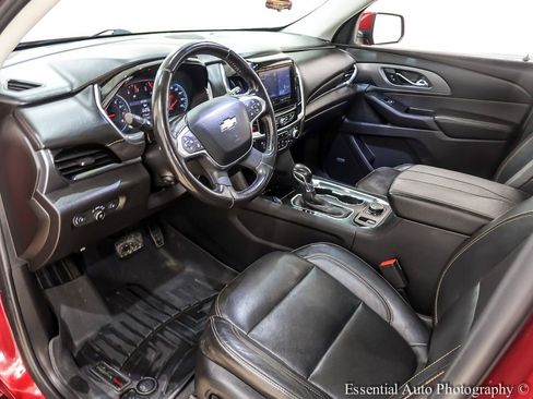Used 2021 Chevrolet Traverse Premier AWD/4WD image 14