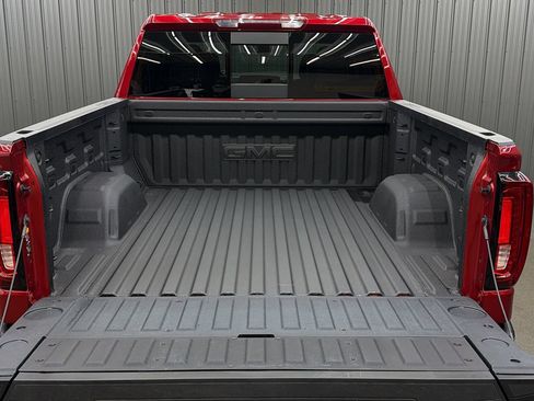 Used 2026 GMC Sierra 1500 SLT w/ SLT Convenience Package AWD/4WD image 17