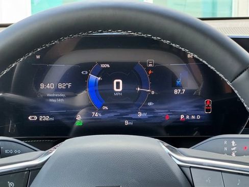 New 2025 Chevrolet Blazer EV LT image 28