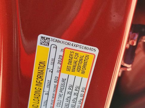 Used 2023 Chevrolet Blazer LT image 17