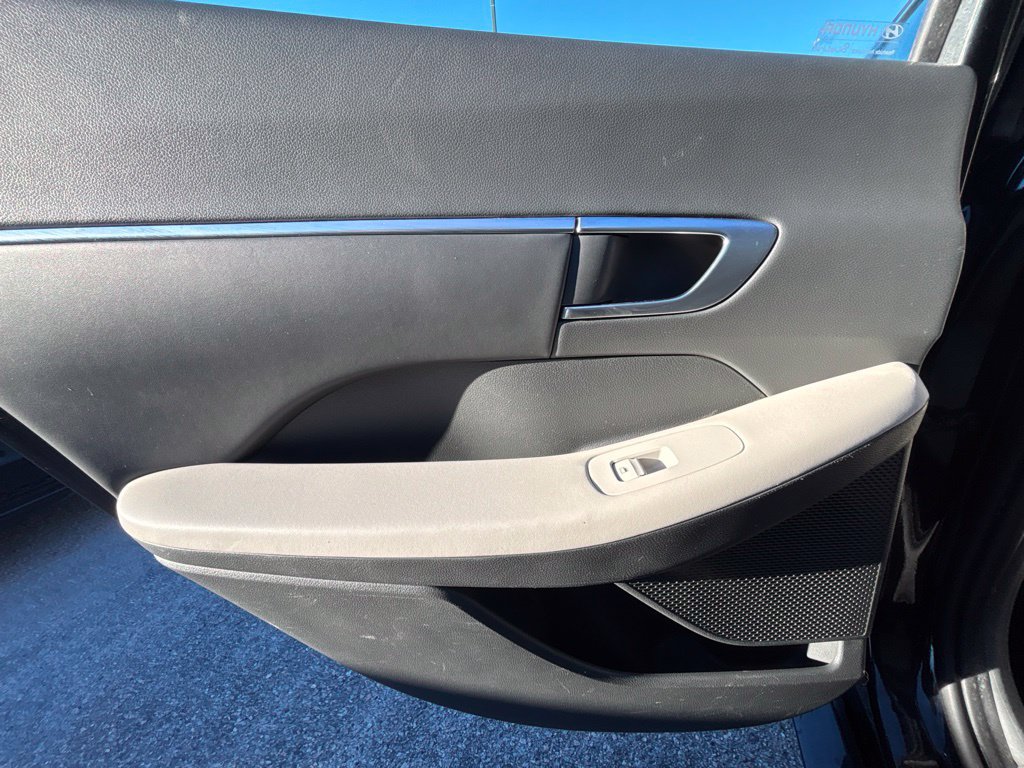 Used 2021 Hyundai Sonata SEL FWD image 18