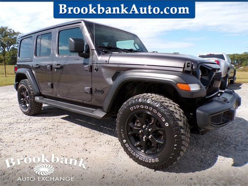 Used 2020 Jeep Wrangler Unlimited Sport image 1