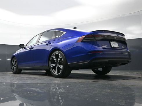 Used 2023 Honda Accord Sport image 35