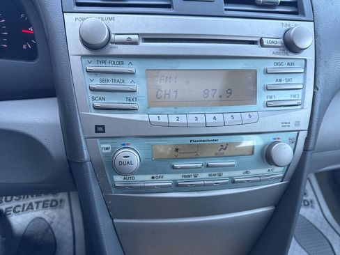 Used 2007 Toyota Camry XLE image 29