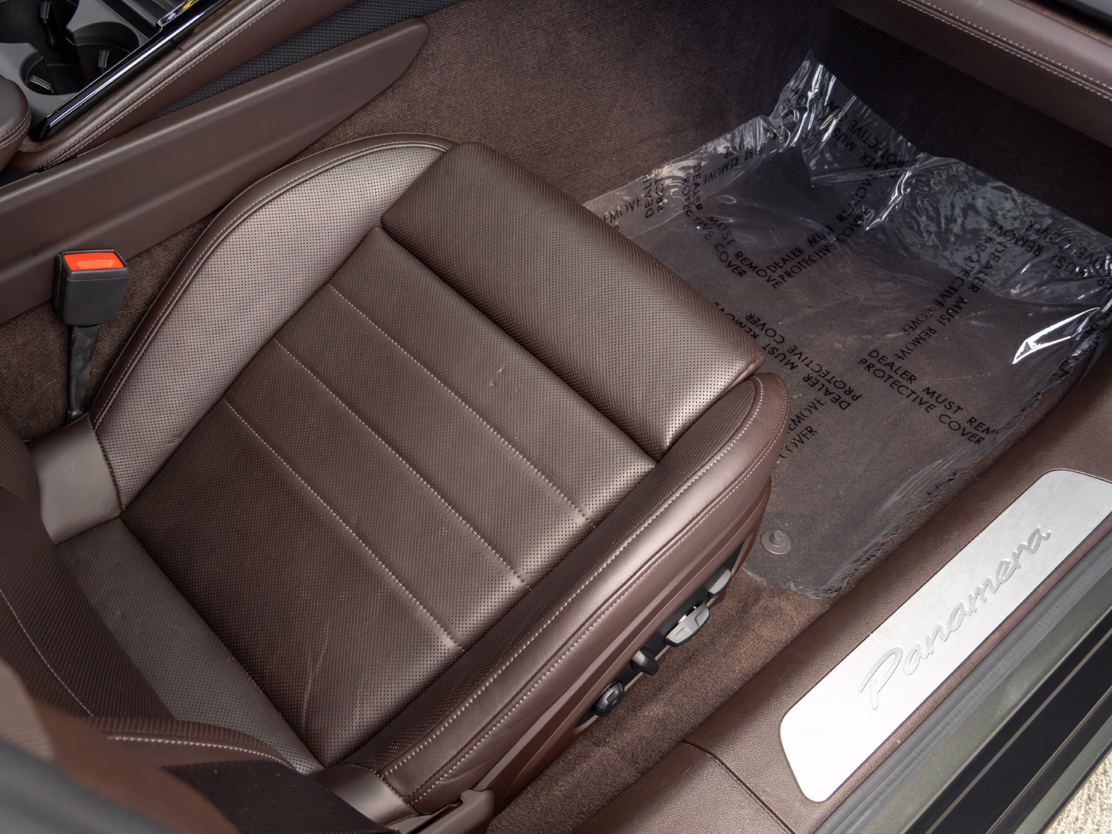 Certified 2024 Porsche Panamera image 53