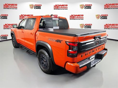 Certified 2025 Nissan Frontier PRO-4X image 2