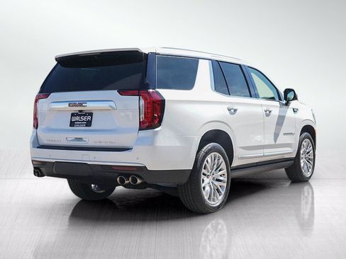 Used 2023 GMC Yukon Denali AWD/4WD image 5