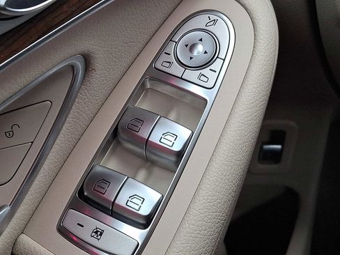 Certified 2022 Mercedes-Benz GLC 300 4MATIC image 22