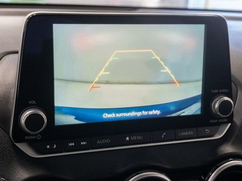 Used 2025 Nissan Sentra SV FWD image 15