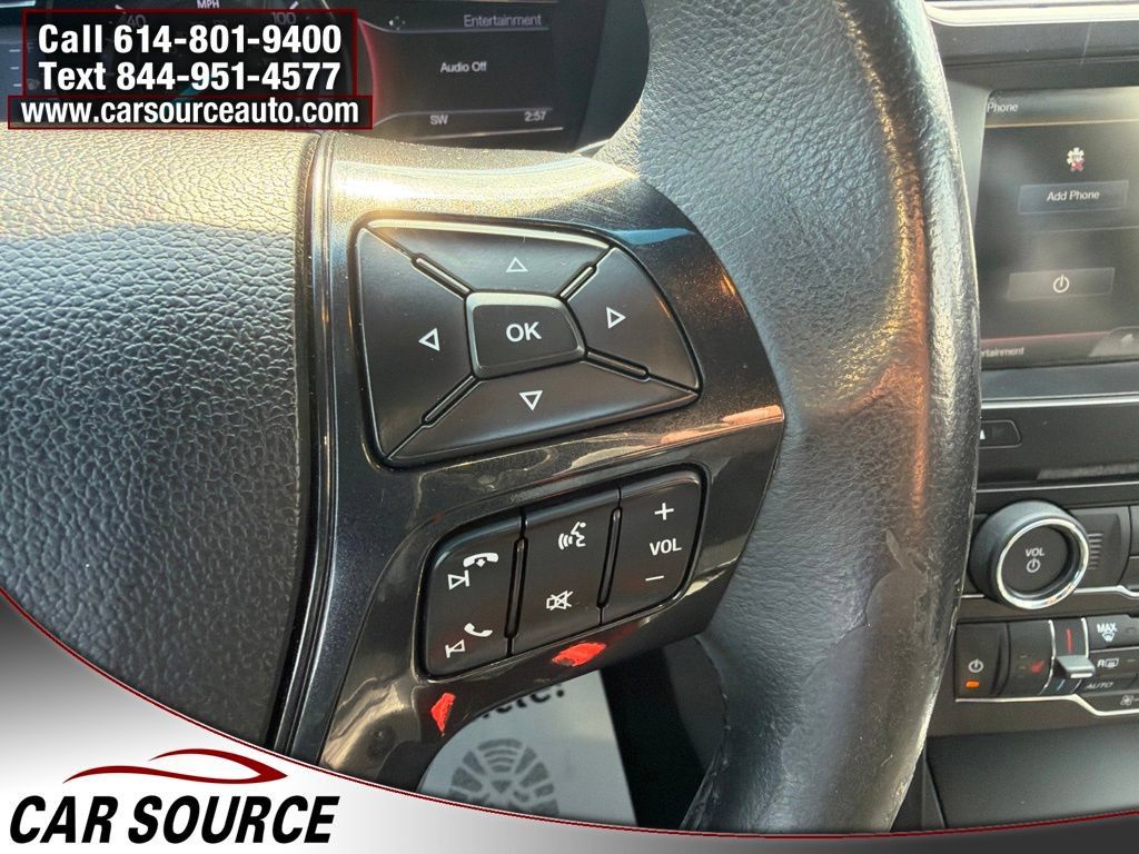 Used 2016 Ford Explorer XLT w/ Equipment Group 201A FWD image 13