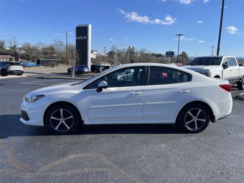 Used 2021 Subaru Impreza Premium image 3