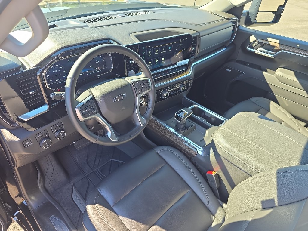 Certified 2025 Chevrolet Silverado 1500 RST w/ Convenience Package II AWD/4WD image 10