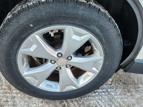 Used 2015 Subaru Forester 2.5i w/ Alloy Wheel Package image 30