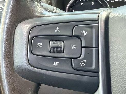 Used 2022 GMC Sierra 3500 Denali w/ Technology Package AWD/4WD image 27