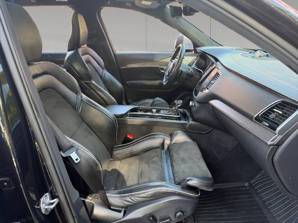 Used 2019 Volvo XC90 T6 R-Design w/ Advanced Package AWD/4WD image 18