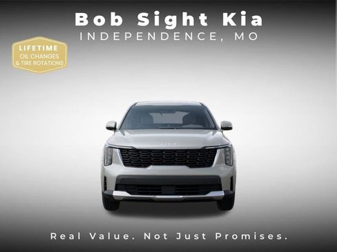 New 2026 Kia Sorento LX FWD image 2