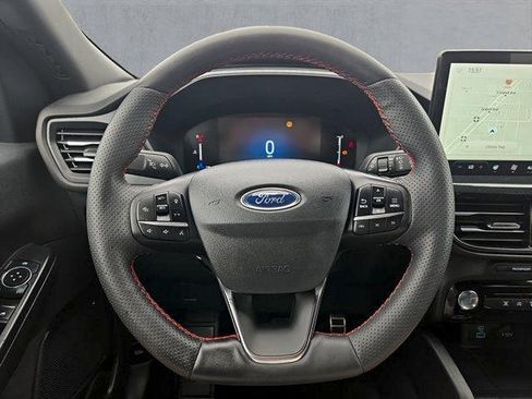 Certified 2023 Ford Escape ST-Line w/ Tech Pack #1 AWD/4WD image 13