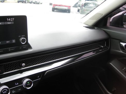 Used 2022 Honda Civic EX-L image 20