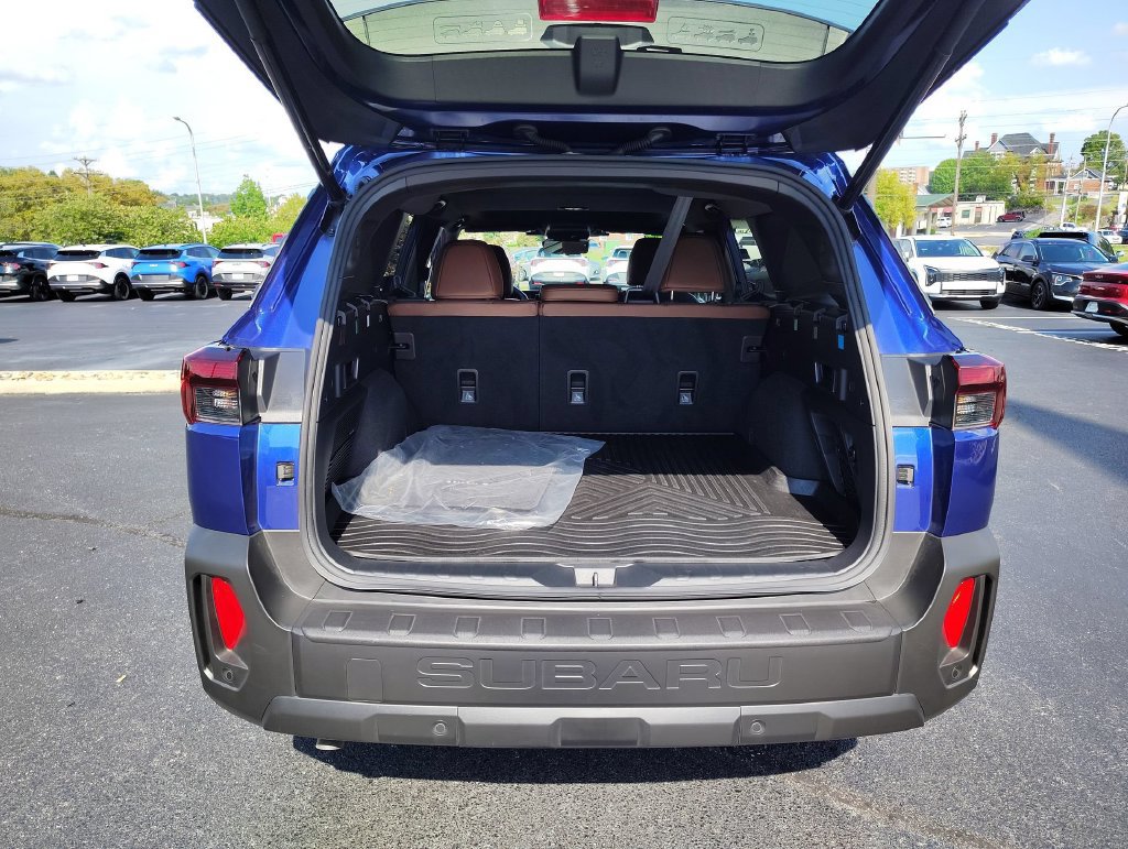 Certified 2026 Subaru Outback Touring AWD/4WD image 37