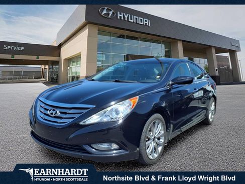 Used 2011 Hyundai Sonata SE FWD image 1