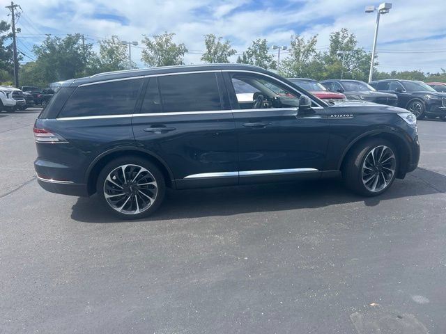 Used 2023 Lincoln Aviator Reserve w/ Equipment Group 201A AWD/4WD image 9