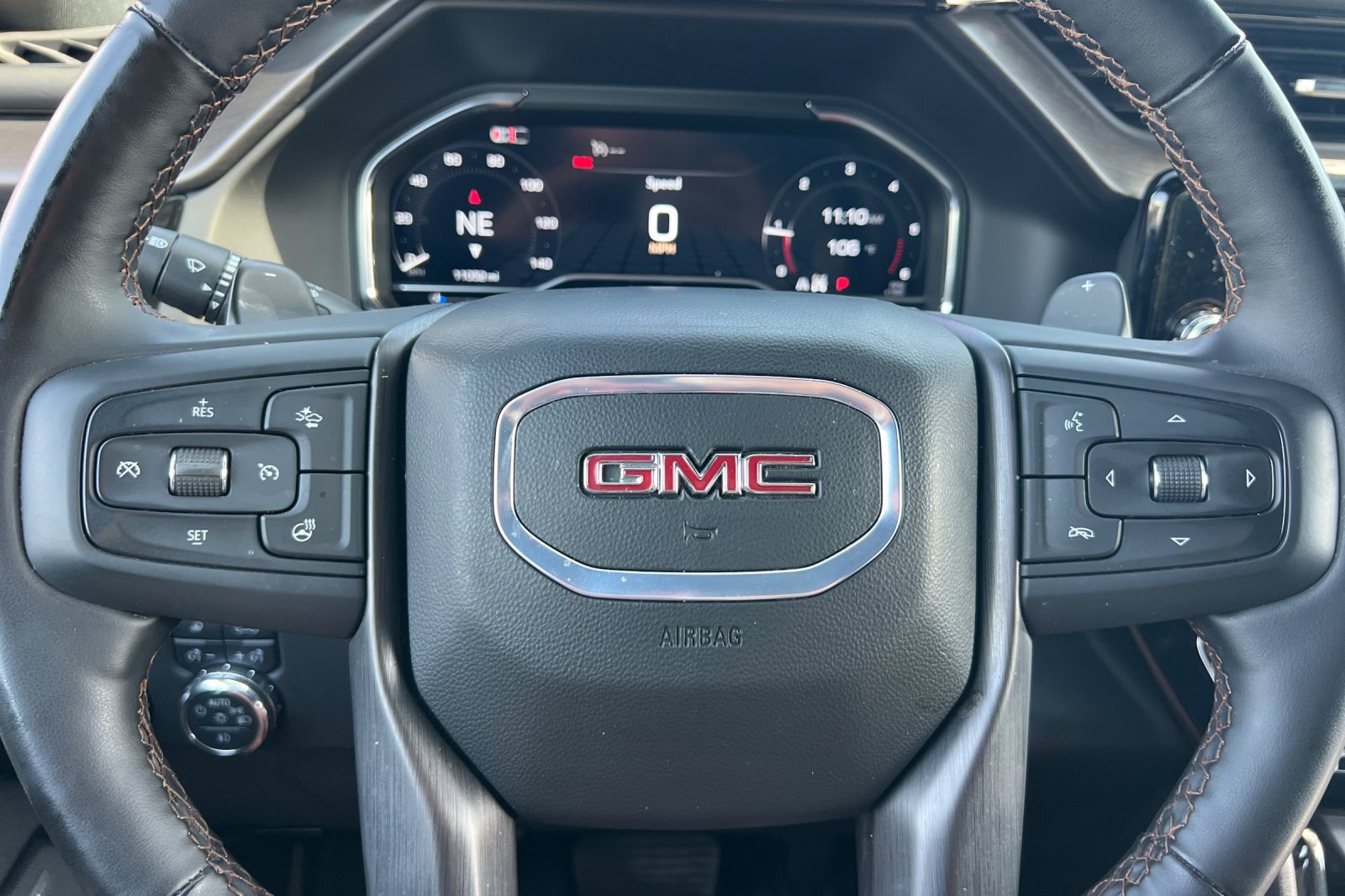 Used 2025 GMC Sierra 1500 AT4 AWD/4WD image 31
