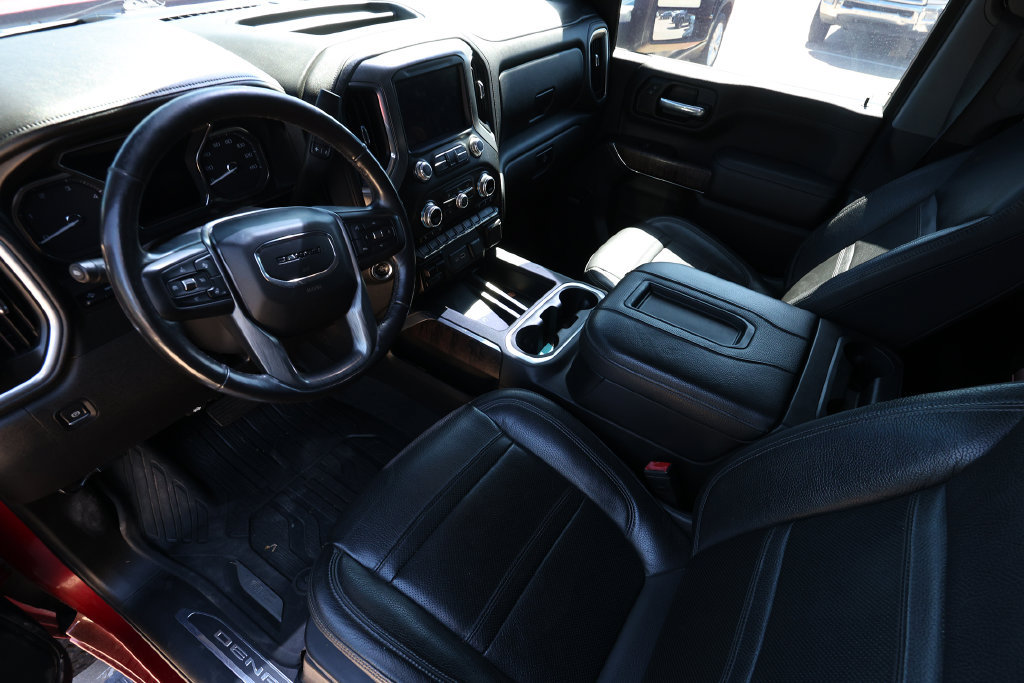Used 2020 GMC Sierra 2500 Denali w/ Denali Ultimate Package AWD/4WD image 9