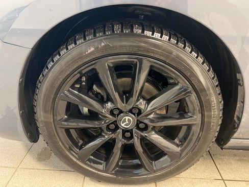 Used 2023 MAZDA MAZDA3 s image 12