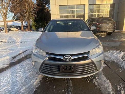 Used 2017 Toyota Camry LE image 14