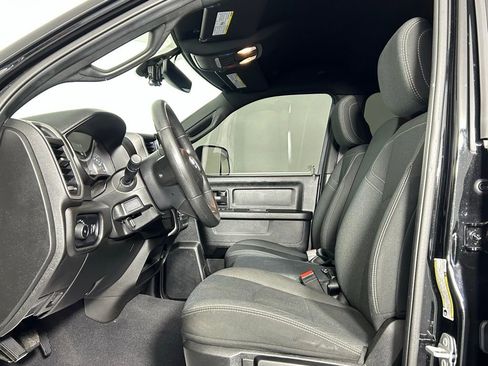 Used 2022 RAM 3500 Tradesman image 30