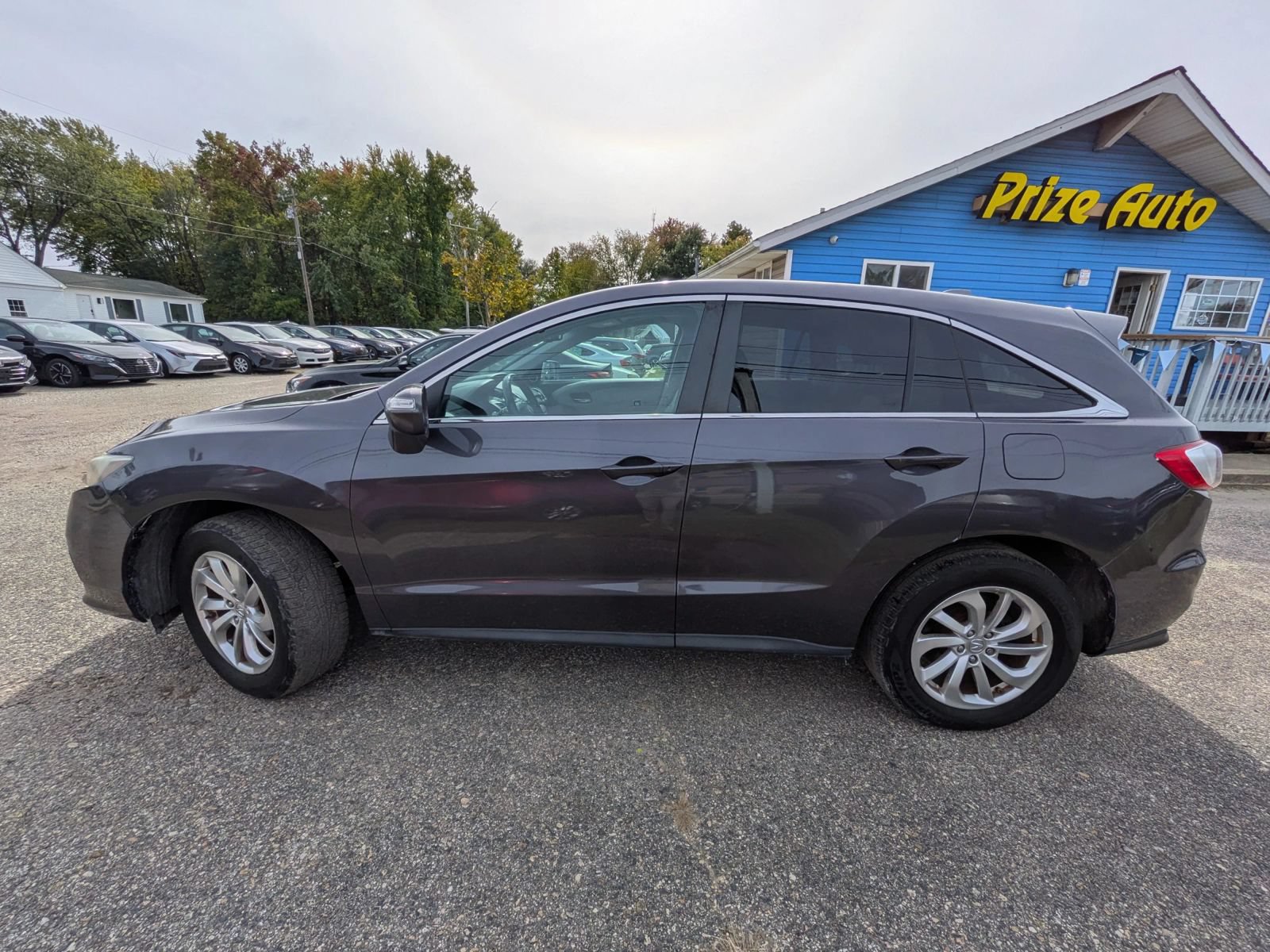 Used 2017 Acura RDX w/ Technology Package AWD/4WD image 3