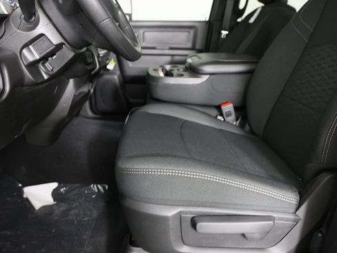 Used 2025 RAM 2500 Tradesman image 11