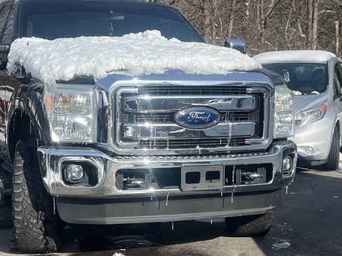 Used 2014 Ford F250 Lariat w/ Lariat Ultimate Package image 14