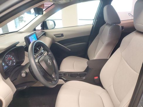 Used 2023 Toyota Corolla Cross L image 14