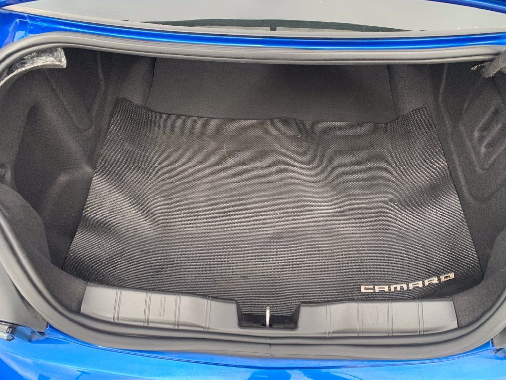 Used 2018 Chevrolet Camaro ZL1 RWD image 23