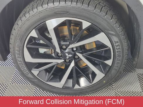 Used 2023 Mitsubishi Outlander SE FWD image 8